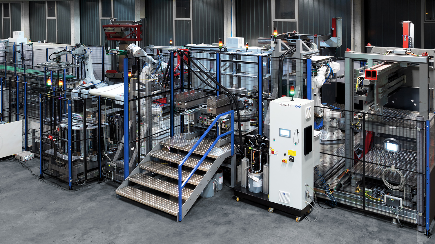 Montagetechnik für automatisierte Filterproduktion - AKE technologies